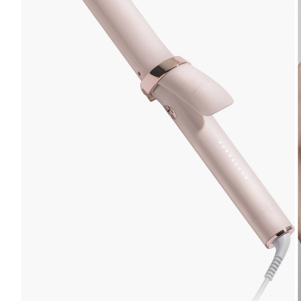 T3 SinglePass Curl 1.25 Ceramic Extra Long Barrel Curling Iron- Satin Blush